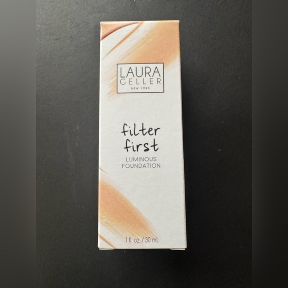 Laura Geller Filter First Luminous Foundation 30ml - Pecan - Picture 4 of 10
